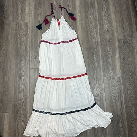Red Carter White Maxi Dress with Crochet Trim Size 8 Beach Resort Summer Boho - Picture 1 of 9